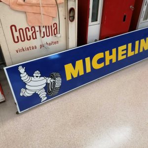 Michelin iso pelti kyltti  1981 / Michelin big sign 1981