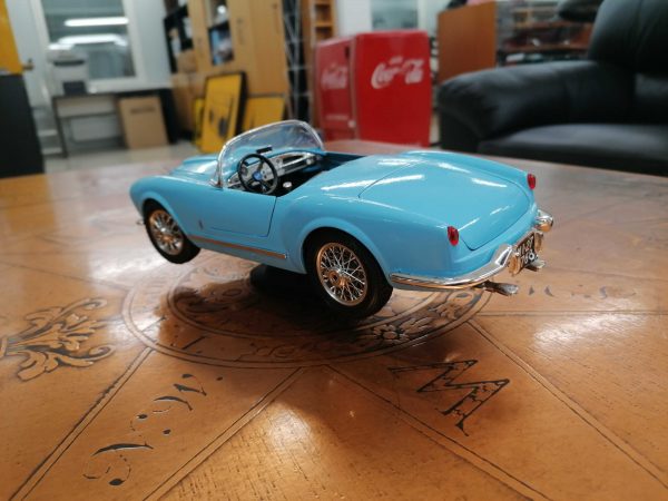 Lancia Aurealia B24 spider 1:18 Burago leluauto/ Lancia Aurealia B24 spider 1:18 Burago toy car - Image 3