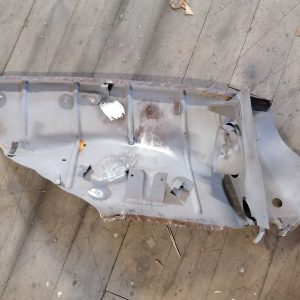 Mercedes-benz 190 SL vasemman puolen moottoritilassa oleva pelti käytetty/ Mercedes-benz 190 SL Wheel mounting plate front left  used