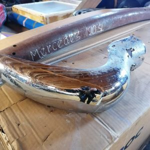 Mercedes-benz 190 SL takapuskurin kulmapala käytetty/ Mercedes-benz 190 SL rear bumper corner