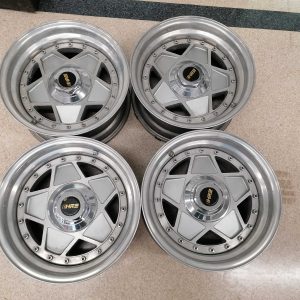 HRE vanteet old school 3osaiset /4pcs 16x7,5 (415mmx200mm) / HRE wheels old school 3pieces/ 4pcs 16x7,5 (415mmx200mm)