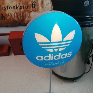 Adidas pöytävalaisin/ Adidas table light
