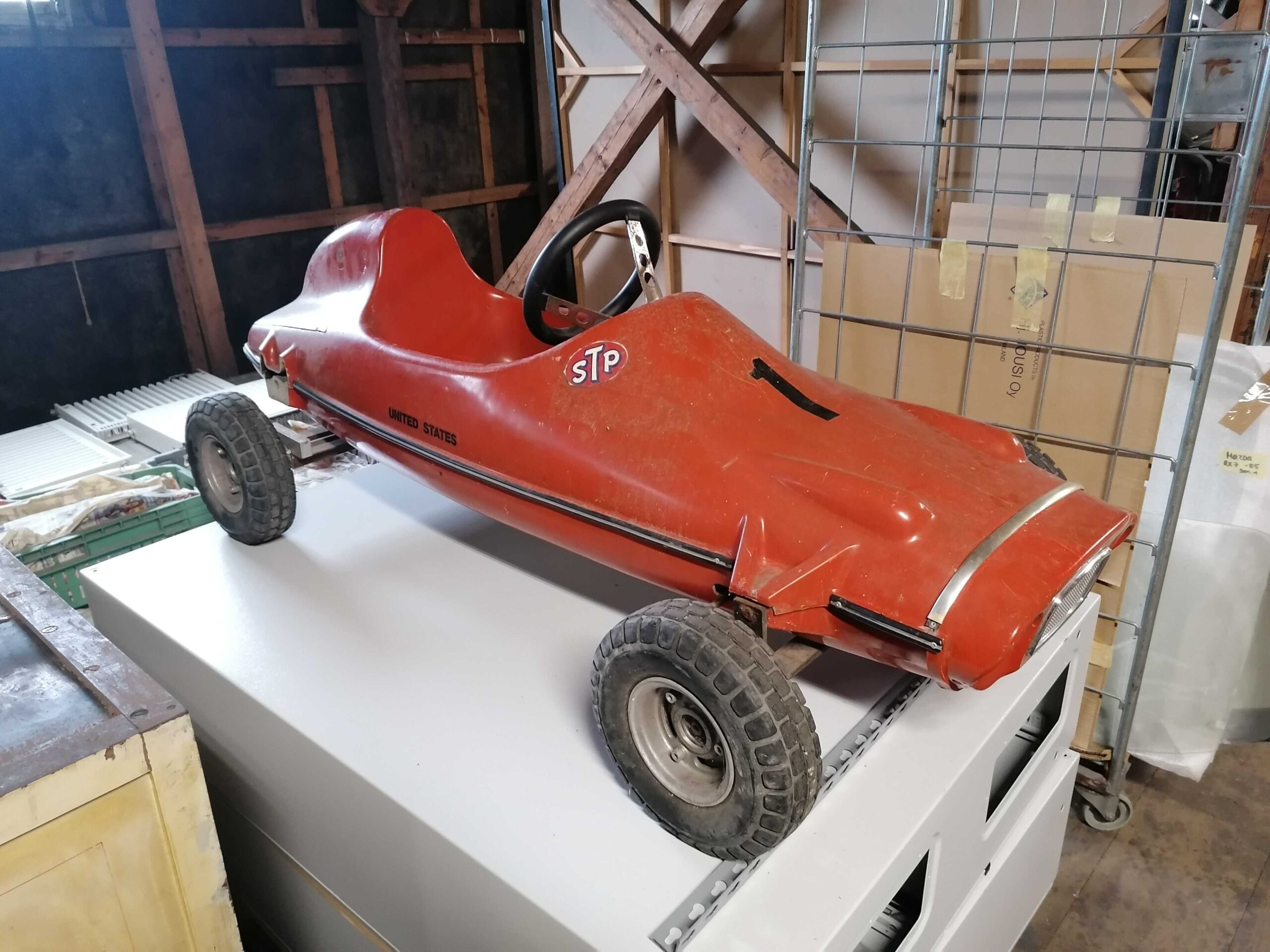 Iso vintage polkuauto? nykyinen sähköauto projekti / Big Vintage pedal car? / Now electric car project - Image 3
