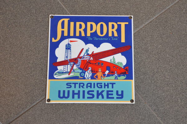 Airport Whiskey  emalikyltti / Airport Whiskey  enamel sign